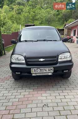 Позашляховик / Кросовер Chevrolet Niva 2008 в Тячеві