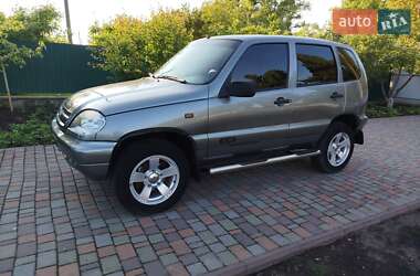 Внедорожник / Кроссовер Chevrolet Niva 2008 в Хмельнике