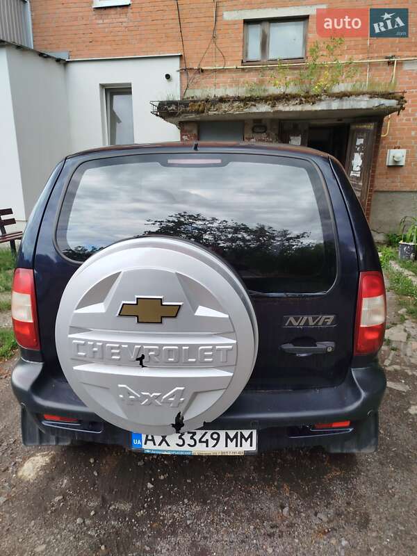 Позашляховик / Кросовер Chevrolet Niva 2005 в Диканьці фото 4 Позашляховик / Кросовер Chevrolet Niva 2005 в Диканьці