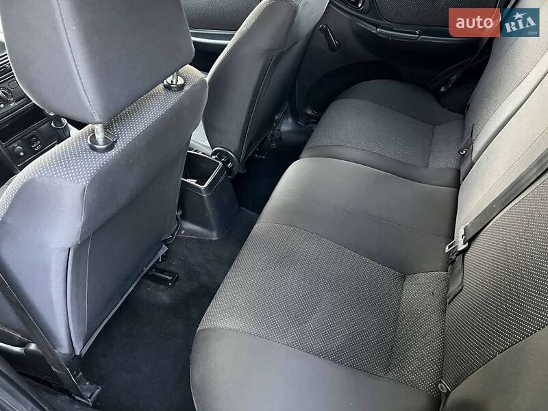 Позашляховик / Кросовер Chevrolet Niva 2019 в Дніпрі