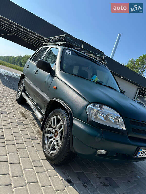 Chevrolet Niva 2005