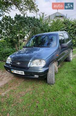 Внедорожник / Кроссовер Chevrolet Niva 2008 в 