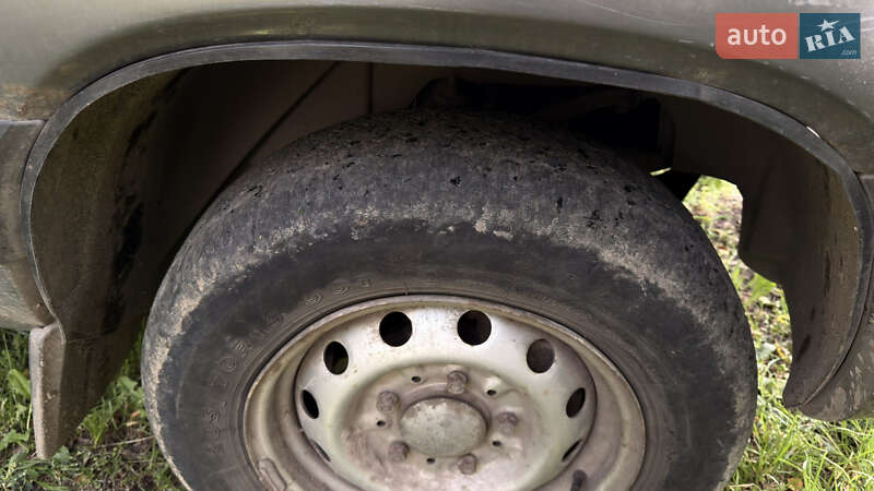 Позашляховик / Кросовер Chevrolet Niva 2006 в Харкові