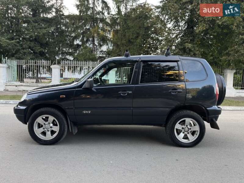 Внедорожник / Кроссовер Chevrolet Niva 2007 в Шостке фото 4 Внедорожник / Кроссовер Chevrolet Niva 2007 в Шостке