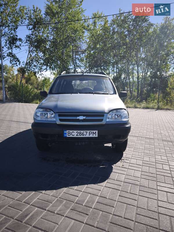 Позашляховик / Кросовер Chevrolet Niva 2006 в Дніпрі