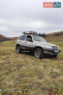 Внедорожник / Кроссовер Chevrolet Niva 2006 в Краматорске
