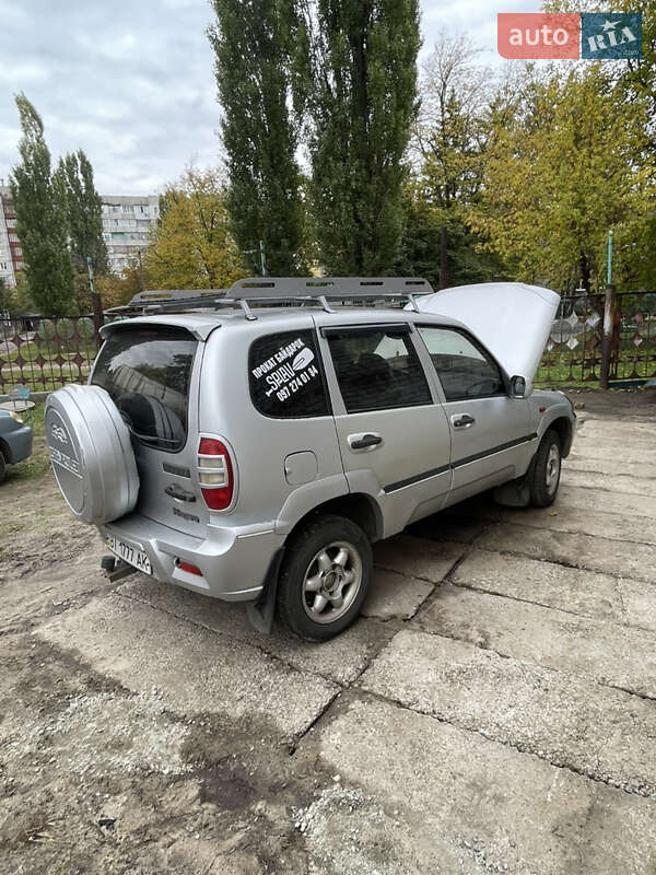 Внедорожник / Кроссовер Chevrolet Niva 2006 в Кременчуге