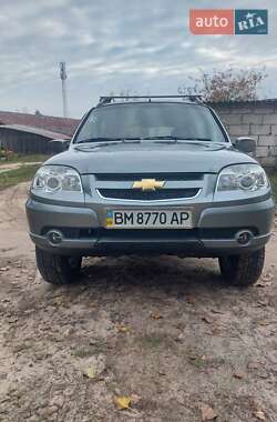 Позашляховик / Кросовер Chevrolet Niva 2011 в Шостці