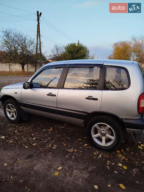Внедорожник / Кроссовер Chevrolet Niva 2007 в Харькове фото 8 Внедорожник / Кроссовер Chevrolet Niva 2007 в Харькове