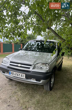 Внедорожник / Кроссовер Chevrolet Niva 2006 в Гайсине