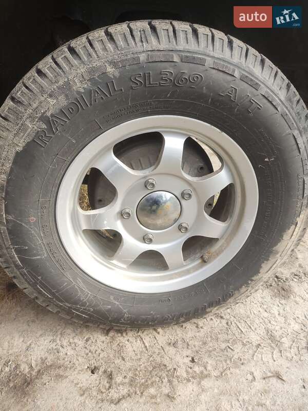 Внедорожник / Кроссовер Chevrolet Niva 2005 в Корюковке фото 7 Внедорожник / Кроссовер Chevrolet Niva 2005 в Корюковке