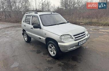 Внедорожник / Кроссовер Chevrolet Niva 2007 в Немирове