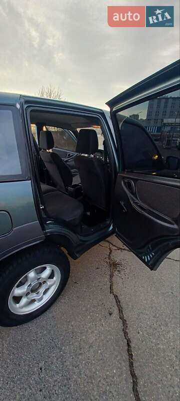 Внедорожник / Кроссовер Chevrolet Niva 2015 в Киеве