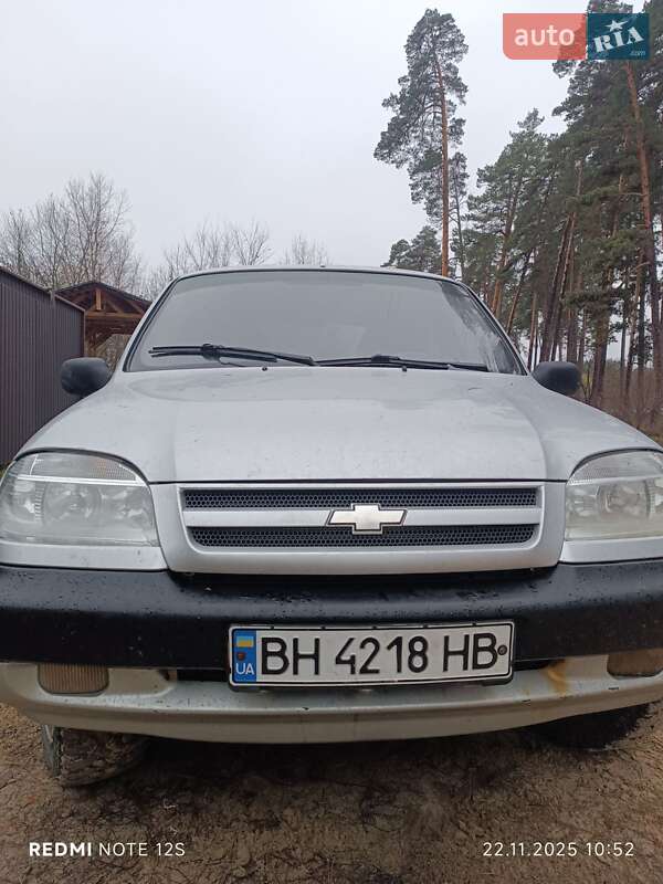 Внедорожник / Кроссовер Chevrolet Niva 2008 в Десне фото 12 Внедорожник / Кроссовер Chevrolet Niva 2008 в Десне