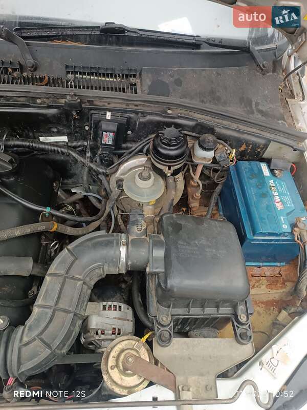 Внедорожник / Кроссовер Chevrolet Niva 2008 в Десне фото 13 Внедорожник / Кроссовер Chevrolet Niva 2008 в Десне