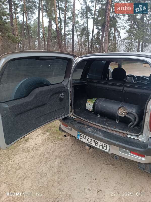 Внедорожник / Кроссовер Chevrolet Niva 2008 в Десне фото 17 Внедорожник / Кроссовер Chevrolet Niva 2008 в Десне