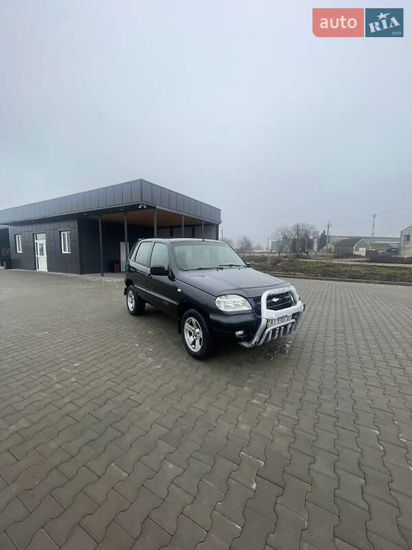 Chevrolet Niva 2008