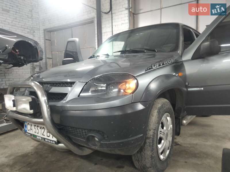 Chevrolet Niva 2010 Chevrolet Niva 2010