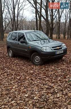 Внедорожник / Кроссовер Chevrolet Niva 2009 в Кривом Роге