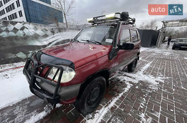 Позашляховик / Кросовер Chevrolet Niva 2007 в Києві