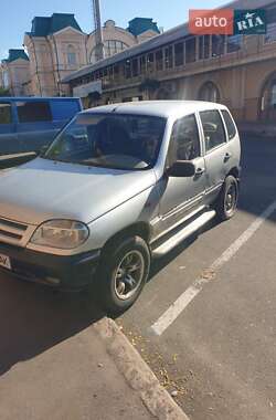 Позашляховик / Кросовер Chevrolet Niva 2005 в Одесі