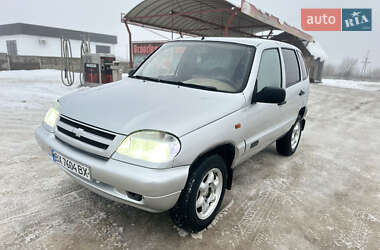 Внедорожник / Кроссовер Chevrolet Niva 2005 в Новой Ушице
