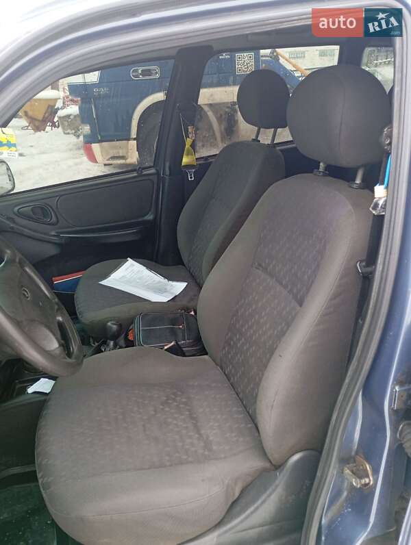 Позашляховик / Кросовер Chevrolet Niva 2008 в Гайсину