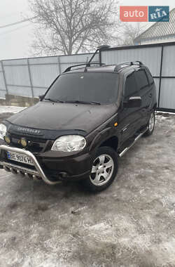 Позашляховик / Кросовер Chevrolet Niva 2009 в Новоукраїнці