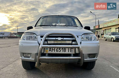 Внедорожник / Кроссовер Chevrolet Niva 2005 в Киеве