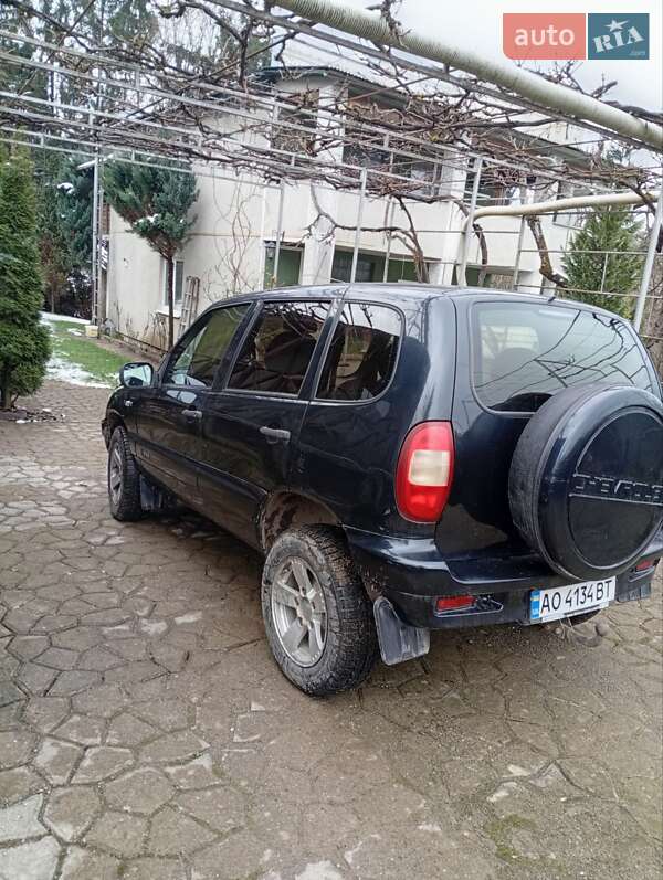 Chevrolet Niva 2008