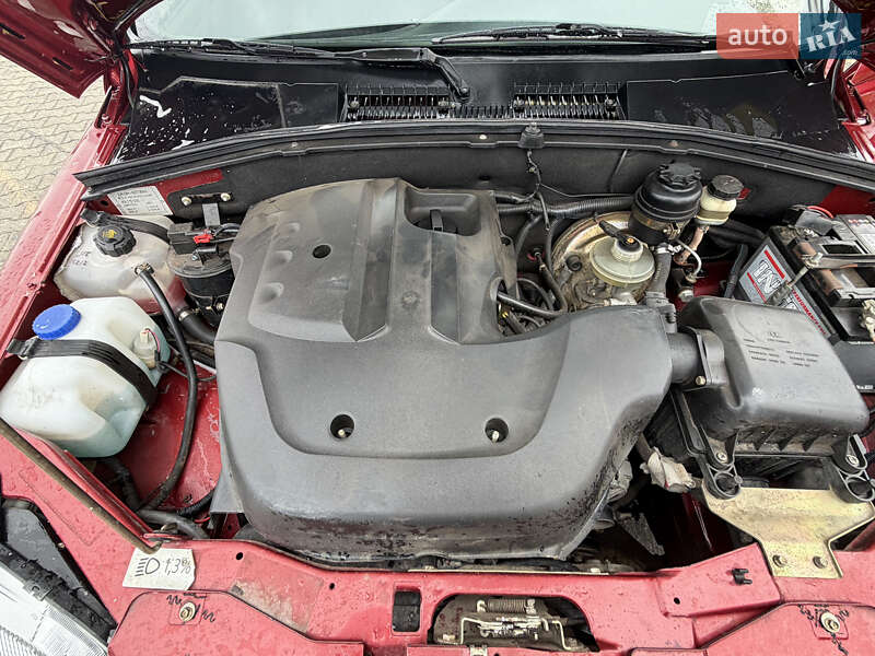 Внедорожник / Кроссовер Chevrolet Niva 2007 в Голованевске