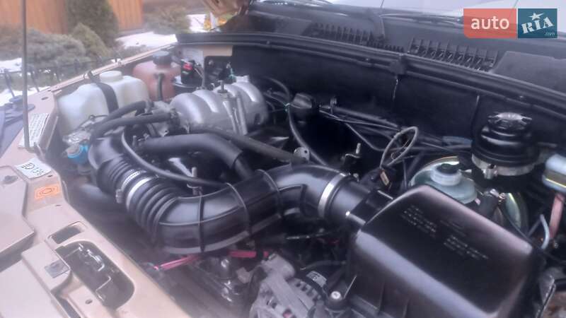 Внедорожник / Кроссовер Chevrolet Niva 2006 в Врадиевке фото 4 Внедорожник / Кроссовер Chevrolet Niva 2006 в Врадиевке