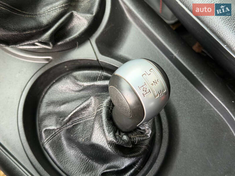 Внедорожник / Кроссовер Chevrolet Niva 2010 в Харькове