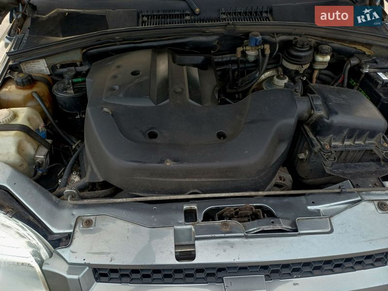 Внедорожник / Кроссовер Chevrolet Niva 2010 в Каменском