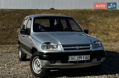 Позашляховик / Кросовер Chevrolet Niva 2004 в Перемишлянах