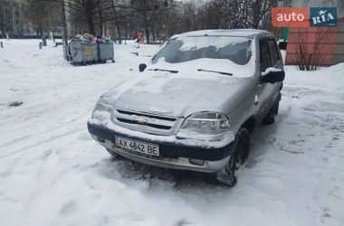 Внедорожник / Кроссовер Chevrolet Niva 2007 в Харькове