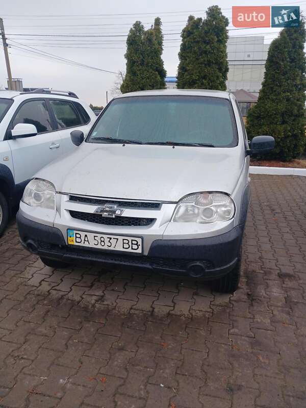 Chevrolet Niva 2013