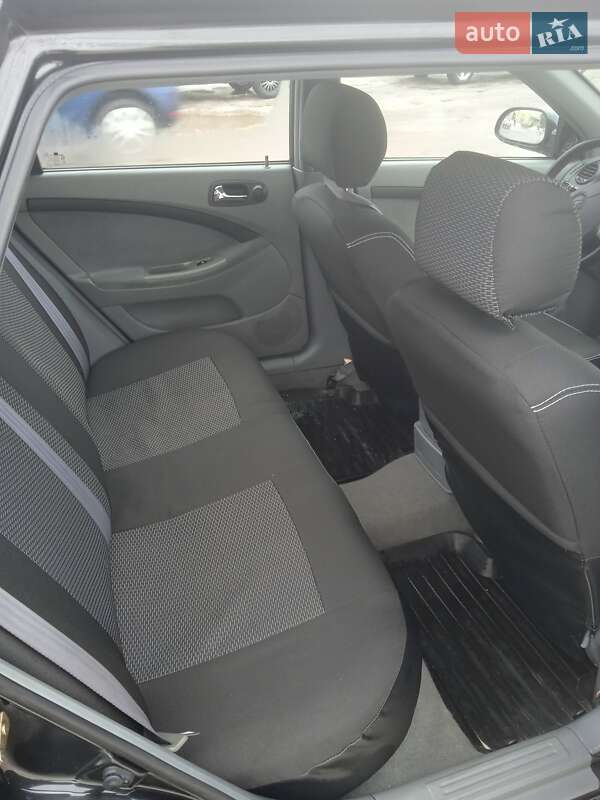 Універсал Chevrolet Nubira 2006 в Глухові