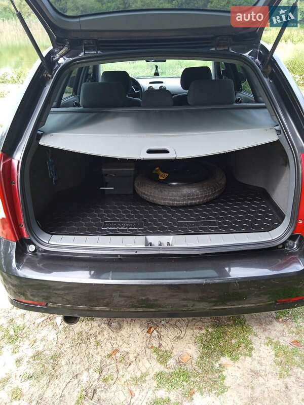 Універсал Chevrolet Nubira 2004 в Карлівці