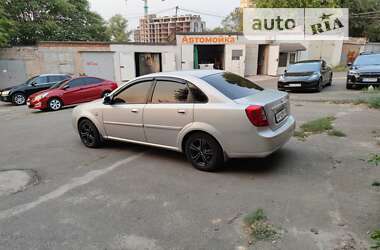 Седан Chevrolet Nubira 2004 в Дніпрі