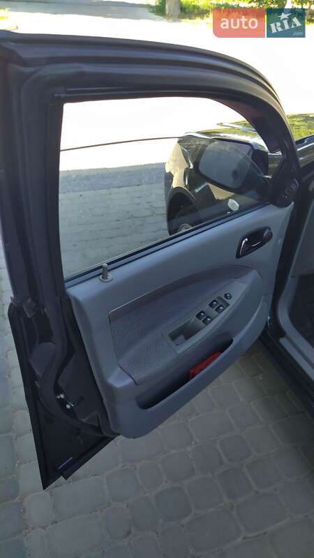 Универсал Chevrolet Nubira 2010 в Тульчине