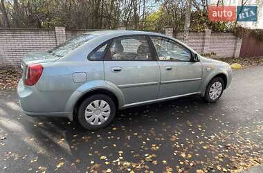 Седан Chevrolet Nubira 2004 в Киеве