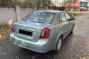 Седан Chevrolet Nubira 2004 в Киеве