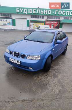 Седан Chevrolet Nubira 2004 в Нікополі