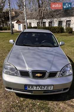 Седан Chevrolet Nubira 2004 в 