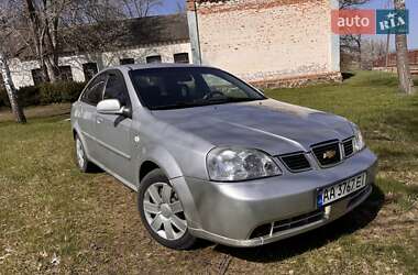 Седан Chevrolet Nubira 2004 в Теплику