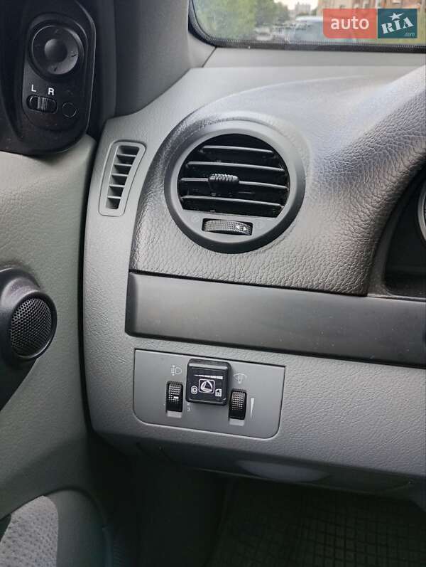 Универсал Chevrolet Nubira 2006 в Киеве фото 7 Универсал Chevrolet Nubira 2006 в Киеве