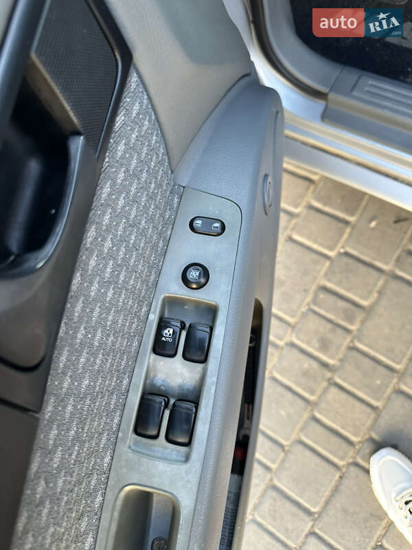 Седан Chevrolet Nubira 2004 в Одесі