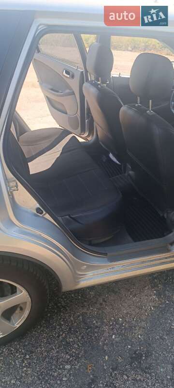 Универсал Chevrolet Nubira 2006 в Богуславе