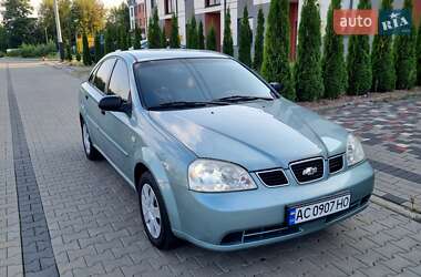 Седан Chevrolet Nubira 2004 в Луцке